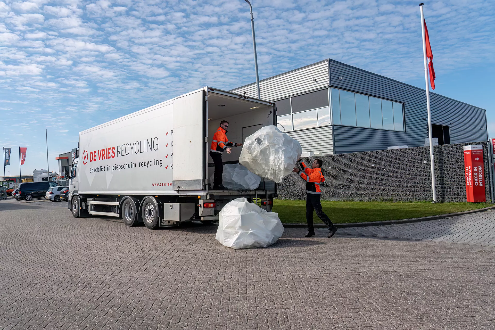 EPS Ophaaldienst Zakken Web WHO04464